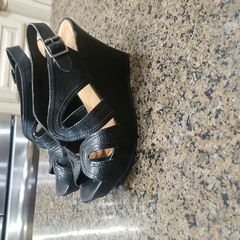 Gianni Binni Wedge Heel Sandal Sz 9.5